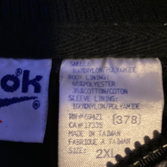 Windbreaker - Picture 4 of 4